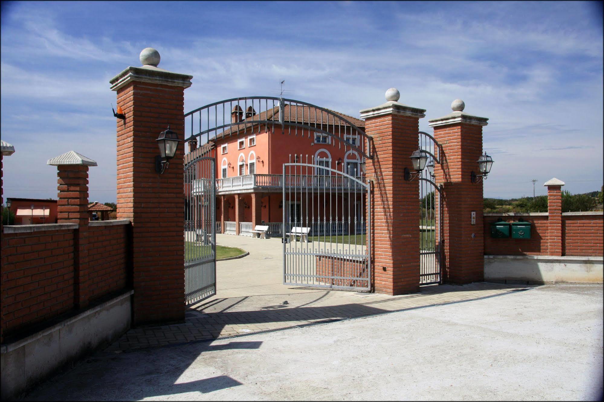 Villa Sassi Ac Alessandria Luaran gambar